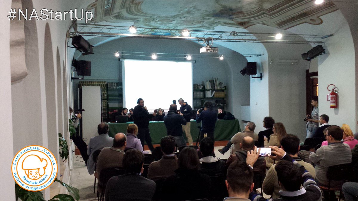 needweb's tweet photo. Oggi si studia il territorio a #NAStartUp @NAStartUp #needweb @CampaniaChe @EduardoCiarcia @Stef_Jeck https://t.co/sjyRRfFFvt