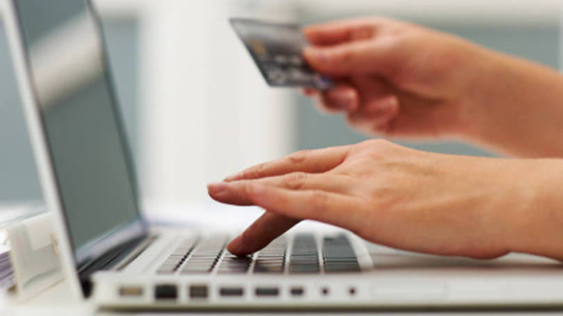 eCGlobalNet_pt's tweet photo. Você vai aproveitar as ofertas do Black Friday para comprar em alguma loja virtual? https://t.co/w6ondrFJmj https://t.co/06pH7yGa4c