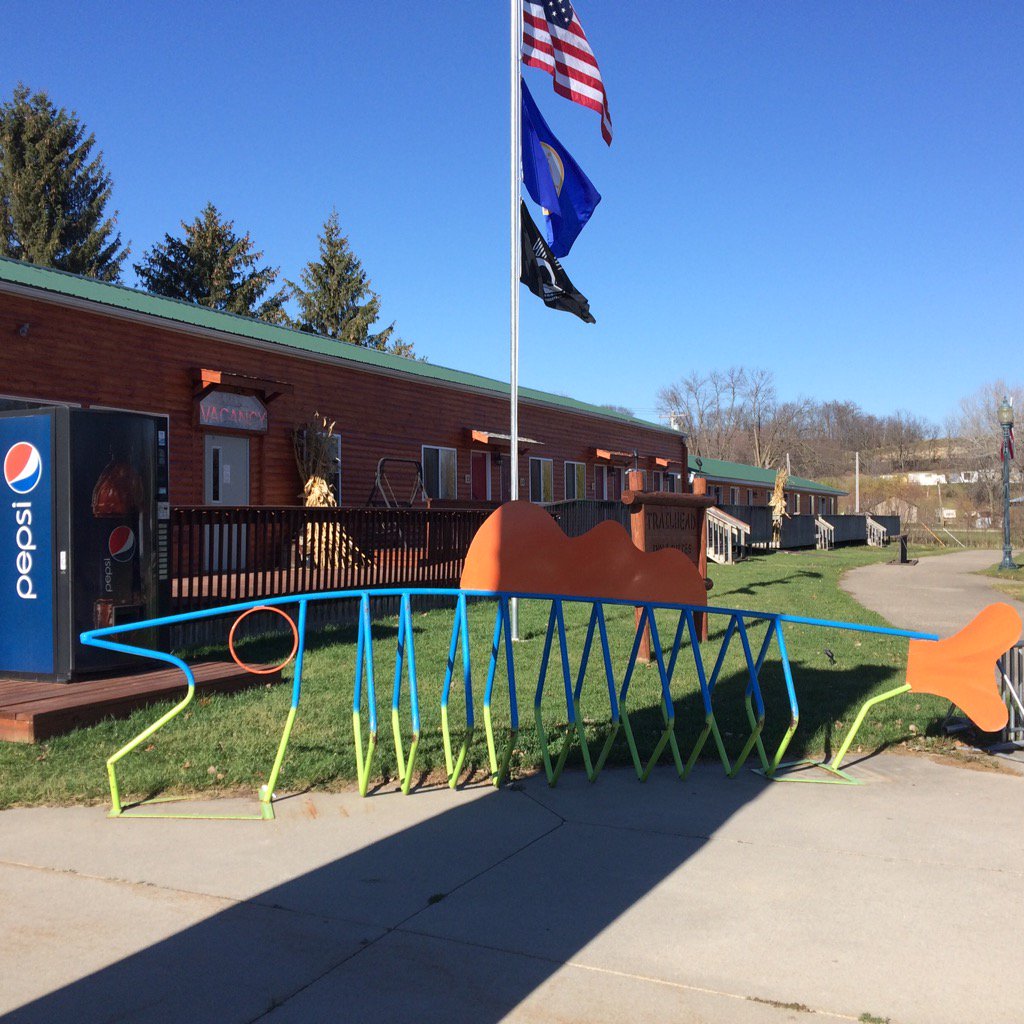 babs821's tweet photo. At bike trailhead in Preston, MN. @peopleforbikes #ISpyOnMyRide https://t.co/dXMJoHBQPA