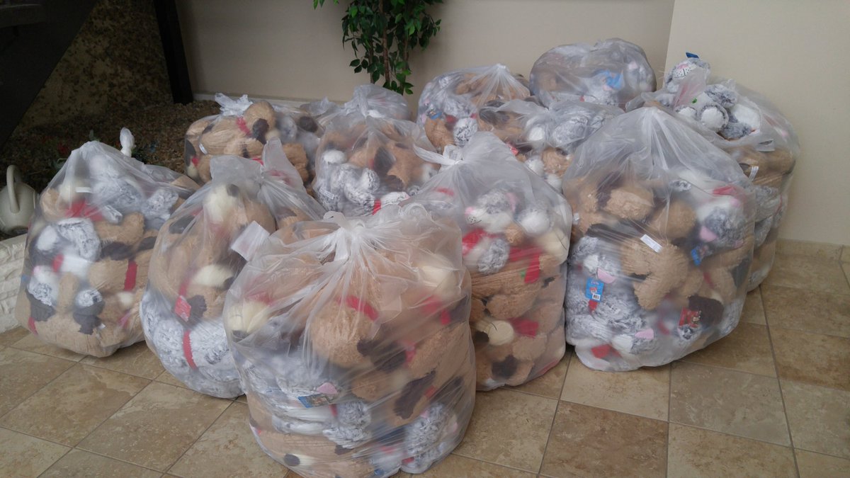 The first delivery to Project Child. <a href="/jgrunsby/">Joe Grunsby</a> <a href="/robsmithbluejay/">Rob Smith</a>