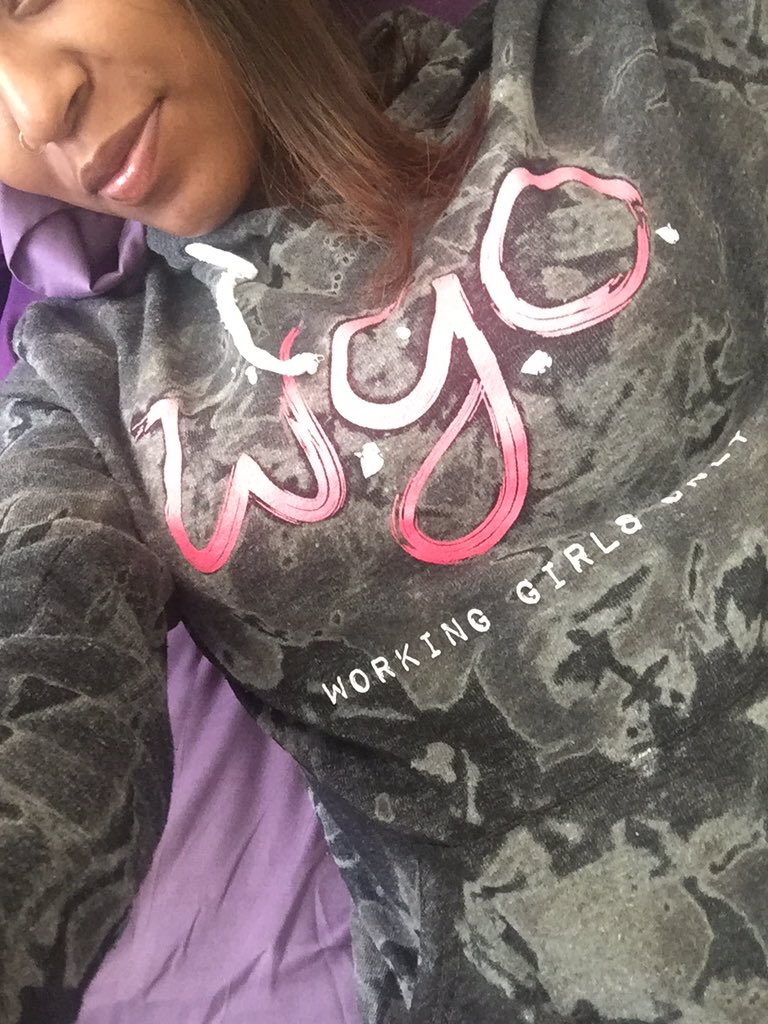 BryceWorking's tweet photo. Goodmorning ladies, grind everyday. WGO💜 https://t.co/tT8Nex0jv2