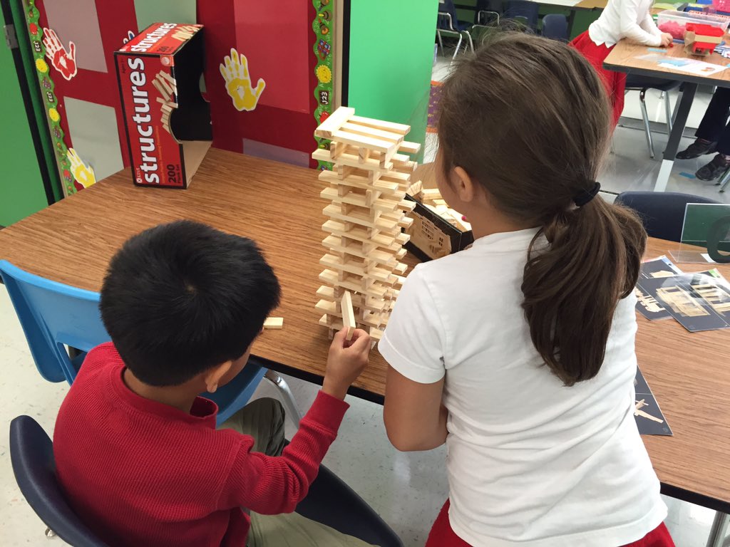 smzis's tweet photo. Our 1st time in STEM lab! They are SO excited! #ncepride @vivgaunt https://t.co/igzAL2NVVU