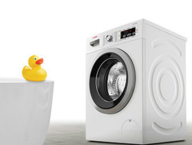 Hmm, dit is niet de juiste plek toch? Volg onze mascotte op Twitter en Instagram voor alle nieuws over de #Duckrace!