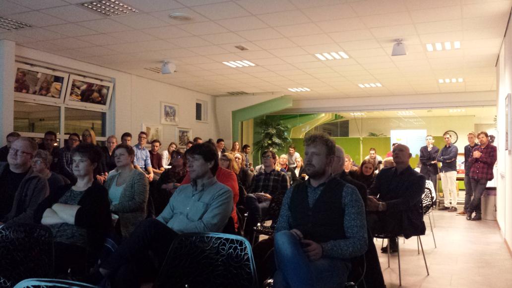 praktische oplossingen, ademloos publiek. ook veel betrokken ouders en bedrijven