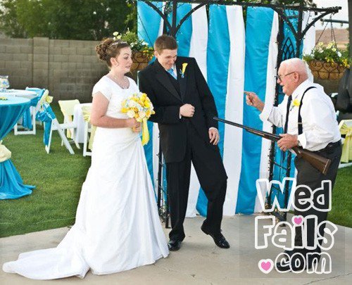 WedFails's tweet image. Grandpa ensures #groom makes it down the aisle... More #funny #wedding photos here: ow.ly/UN5IP