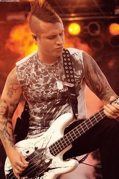 Happy 31st Birthday to Johnny Christ!  