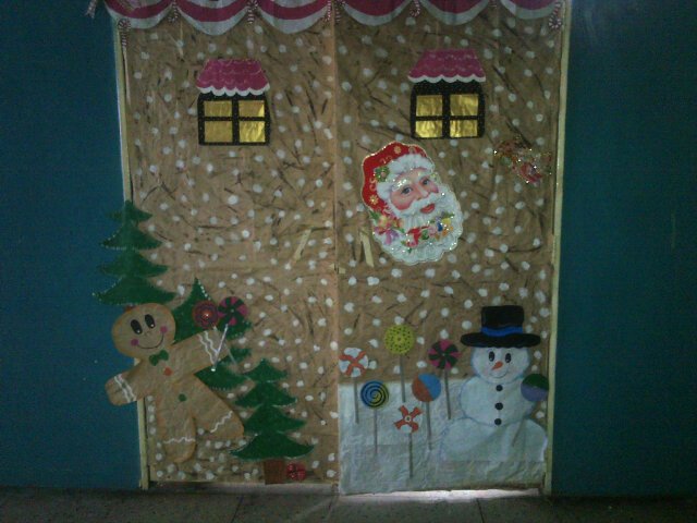 laatbarinas's tweet photo. Llegando la navidad al alberto arvelo https://t.co/H9ZUFkErSC
