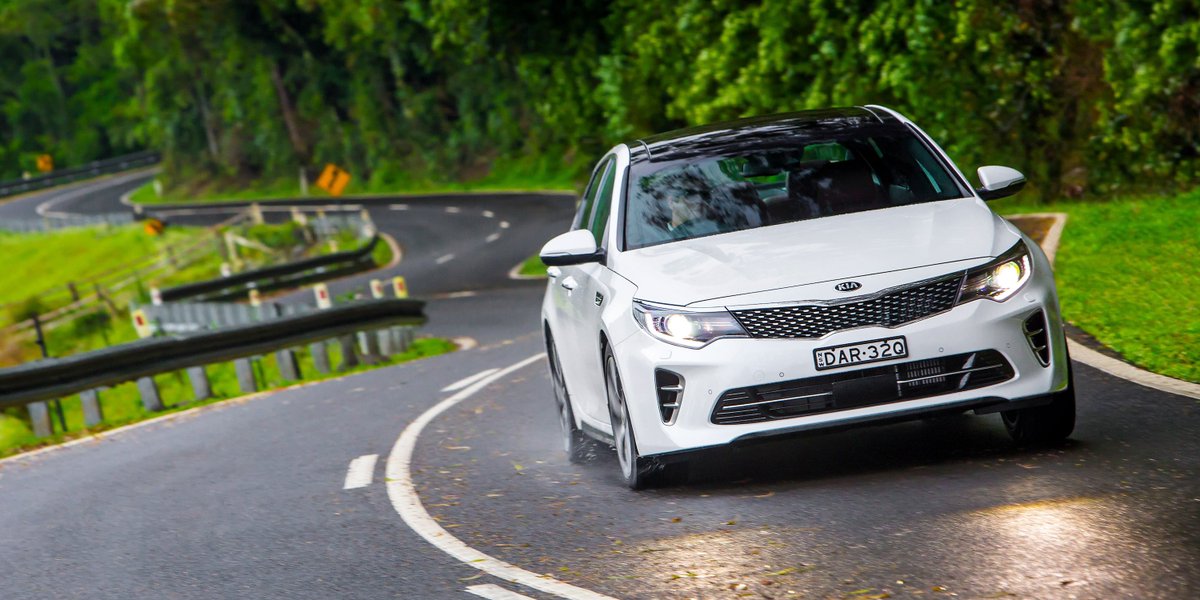 KiaNewmarket's tweet photo. #TravelTuesday Find your open road! @car_advice did with the #Optima16! https://t.co/ekWobQ2QZQ #NewMoments https://t.co/JeTEmdZLai