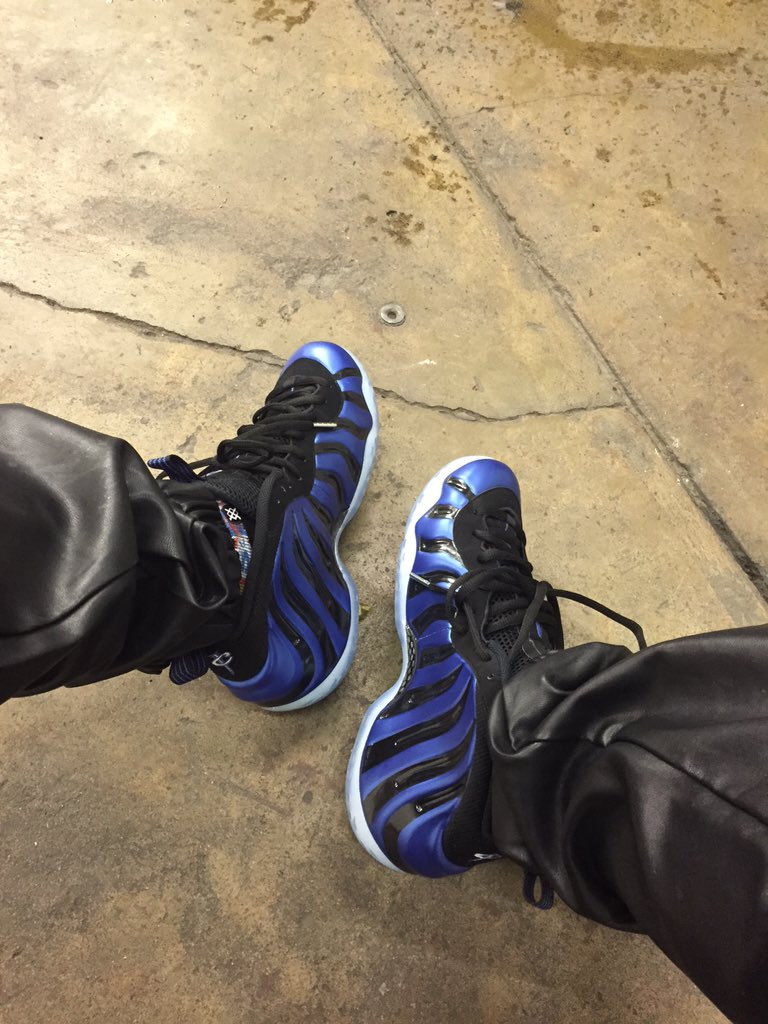 imyourPUSHA_'s tweet photo. @RUVILLA #SharpiePack #Pushkickz https://t.co/UaQhoLo8f0