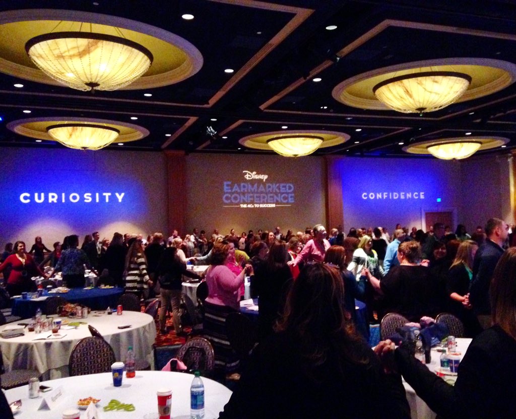 EarMarked2015's tweet image. .@gregbellspeaks is keeping us all connected today! #Disney4Cs