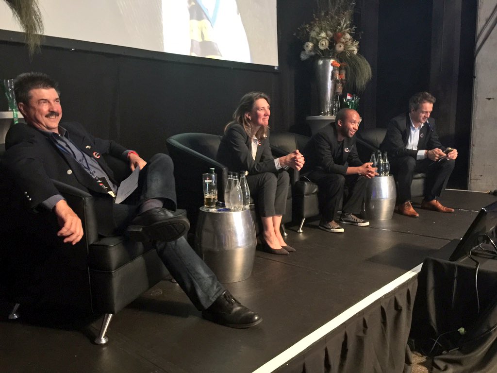 Best judges ever!! <a href="/TinekeMulder/">Tineke Mulder</a> <a href="/TjeerdVeldhuis/">Tjeerd Veldhuis</a> <a href="/TomTom_SA/">TomTom South Africa</a> at the <a href="/GITRSA/">Get in the Ring SA</a>  finals