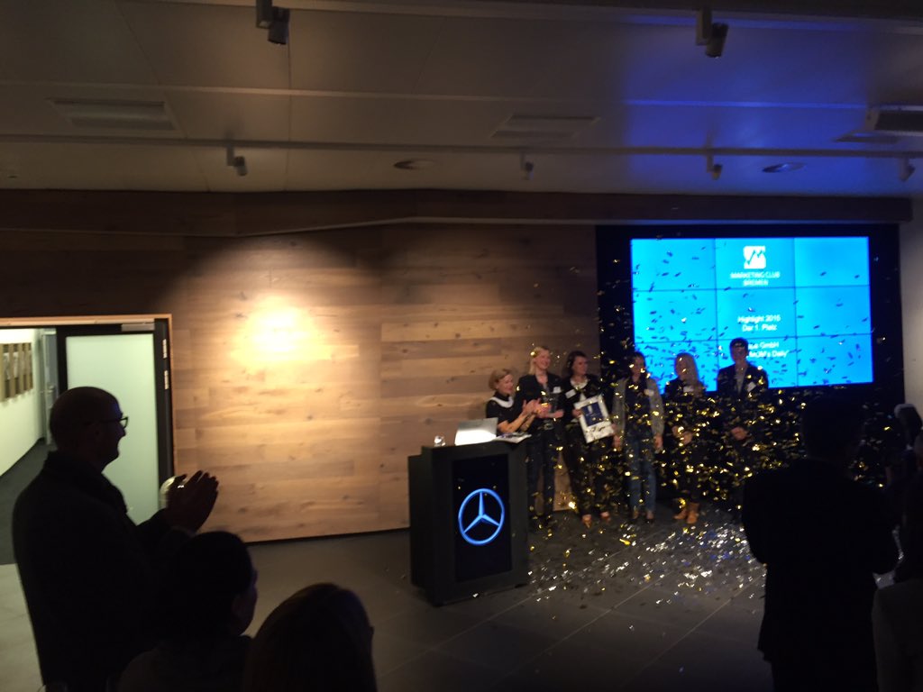 moritz512's tweet photo. Marketing Club Bremen Preisverleihung für das innovativste Marketingkonzept. https://t.co/KdrRJtyJxX