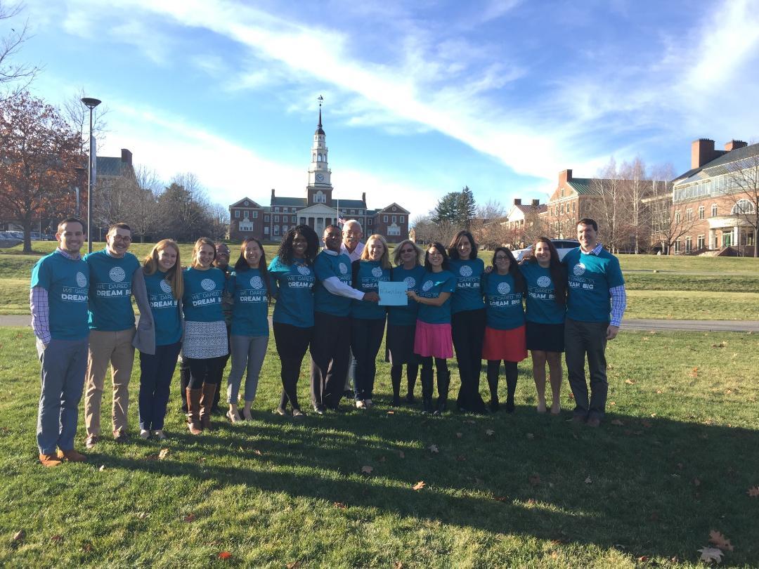 NatalieAtColby's tweet photo. Celebrating National #Questday from #ColbyCollege! So excited to be a @QuestBridge partner :) https://t.co/fDuq53soyu