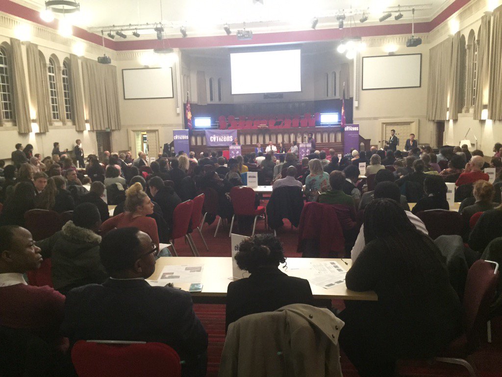 SLondonCitizens's tweet photo. Packed room with more than 200 people at our delegates assembly - organising to tackle the housing crisis! https://t.co/MnUdRMmoPo