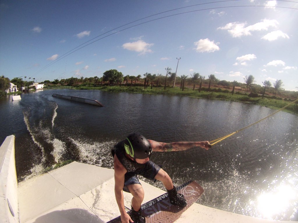 NWakeboard's tweet photo. Quarta no Cable em Fortaleza! Se preparando para o chapssss dia 28 de novembro! 🤘🏻👊🏻🇧🇷🏄 #wakeboard https://t.co/AWPCJGHoi7