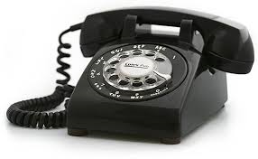 DanielAshley13's tweet photo. Today is also #NationalPushButtonPhoneDay I remember the old days though. Did anyone else have one of these? https://t.co/KGrkqXKQBt
