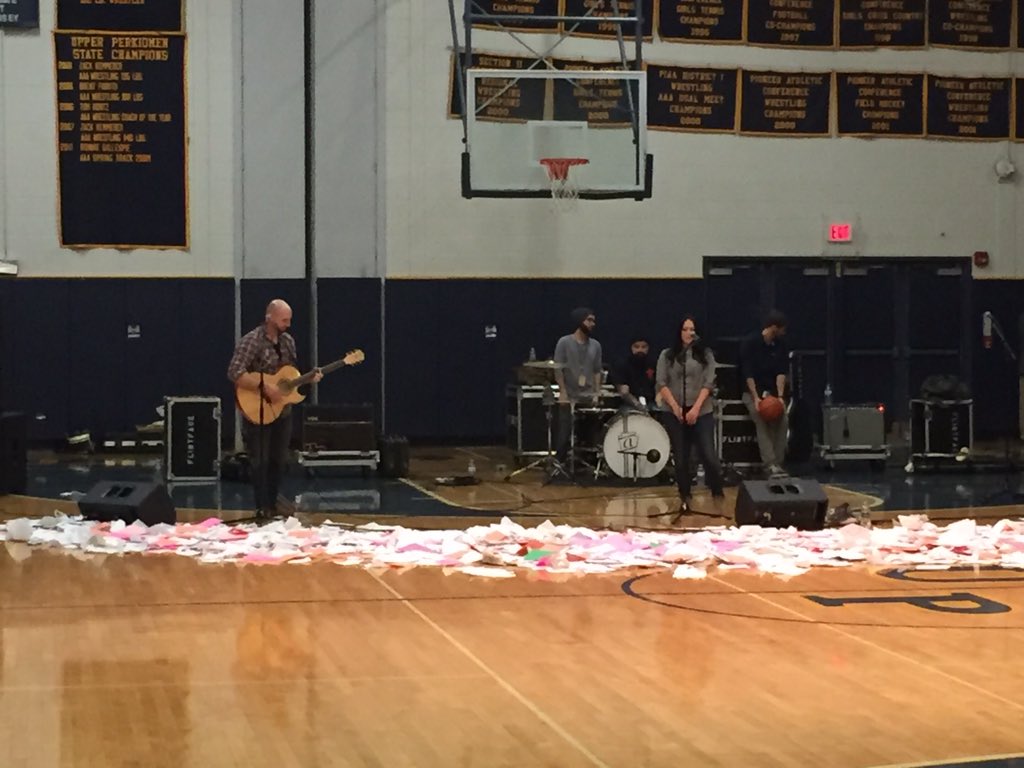 ArtVig's tweet photo. Thank you #Flintface #UPHS for giving us our voice back. https://t.co/9hVOWt4sk3