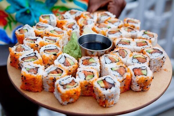ItsFoodPics's tweet image. Sushi is everything 🍣