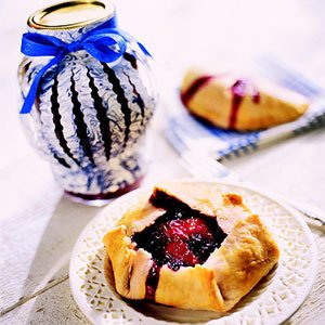 Vanessa Holt tweet media