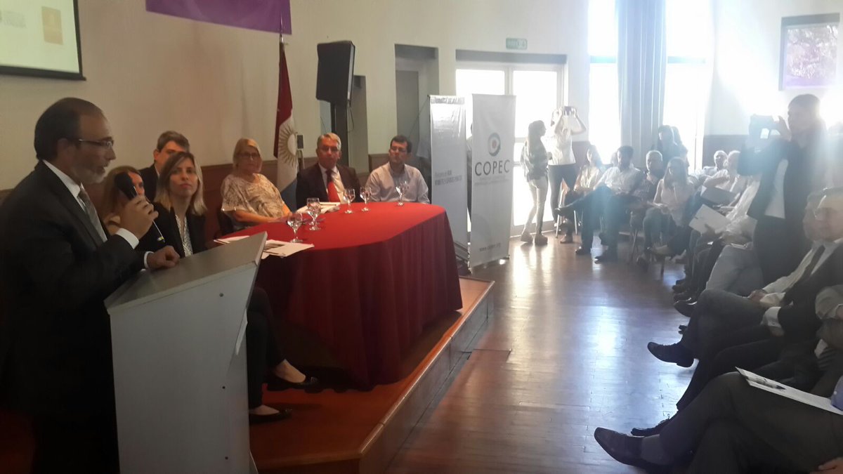 MinSPcba's tweet photo. "La federalización d los escenarios energéticos es un gran punto d partida p/ generar un futuro sustentable" https://t.co/NHwCussn08
