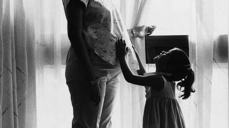 ElNacionalWeb's tweet photo. Ser madres después de los 35 años https://t.co/d94evOOgq1    https://t.co/sPEKSL3Uqg