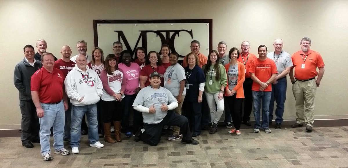 Mid Del Tech Center On Twitter Mdtc Faculty And Staff Showing Support For College Application Week Middelmomentum Httpstcom64iyxjykf
