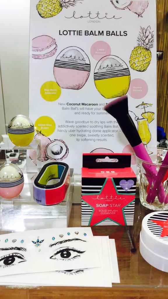 LaurenVSchaefer's tweet photo. What a fabulous press day @BPRsocial @STARSKINBEAUTY @myLottieLondon @MoYouLondon #bprSS16 #beauty #bloggers #press https://t.co/yHM9biDT7F