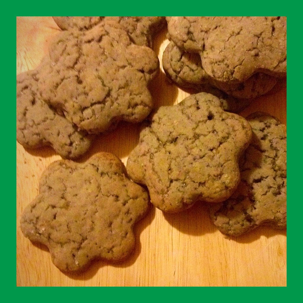 LettuceDiscuss's tweet image. Lettuce Discuss… Biovea Berry Powder Blend Vegan Sugar Cookies lettucediscuss.wordpress.com/2015/11/18/let…