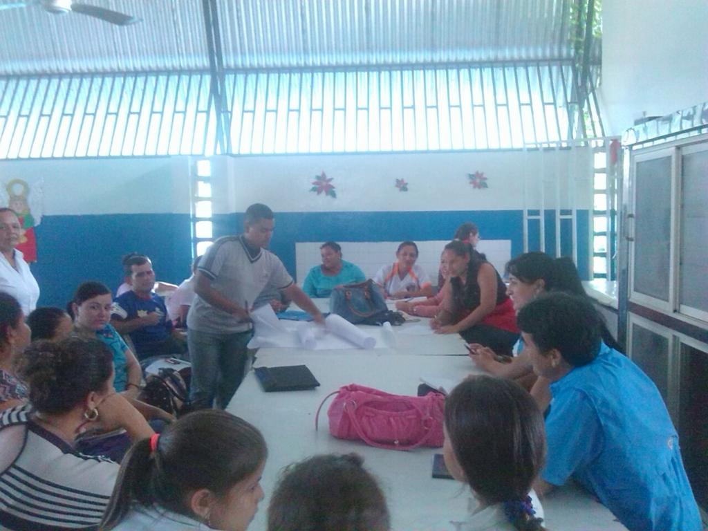 CLIFPanamerican's tweet photo. Seminario Colección Bicentenario con Magisterio del Panamericano @Sonia_Linsay @WalterMendozPCV @CLIFPMTACHIRA https://t.co/EiqCJrKirh
