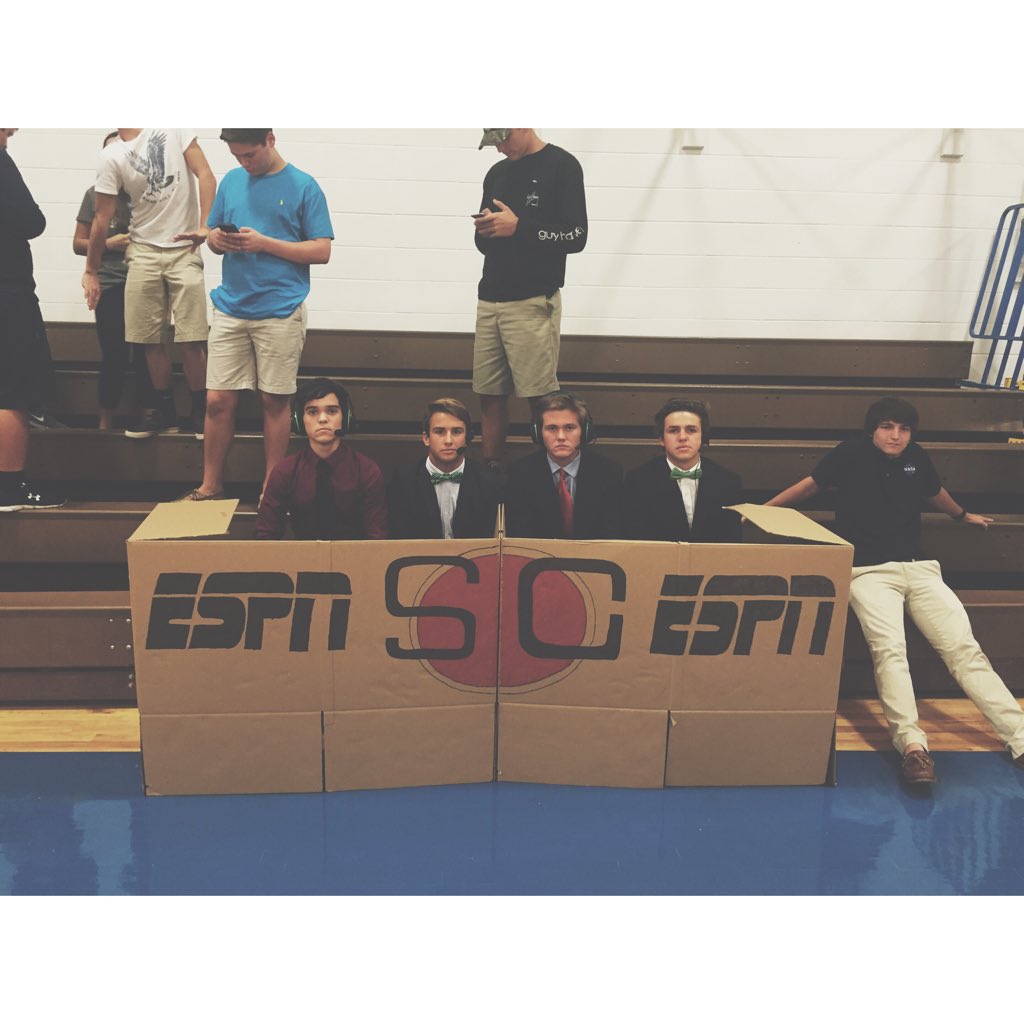 1stRich's tweet photo. CCA's Hype Men https://t.co/7PdJZvXkMH