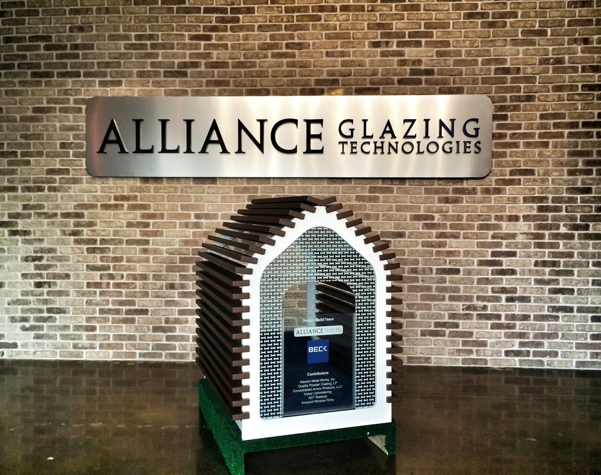 spcaoftexas's tweet photo. Hot Dog Award: Pup Pavilion @thebeckgroup @aiadallas @TEXOAssociation #home4theholidays #barkandbuild https://t.co/g3sTN4jG97