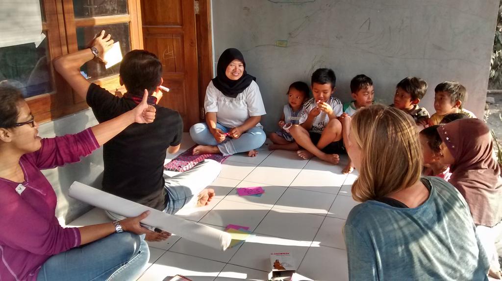 WAUProject's tweet image. Minggu ini kami brencana ngajar &amp;amp; bermain disini lagi, bersama anak² yg tinggal dihuntap pagerjurang Petung #merapi