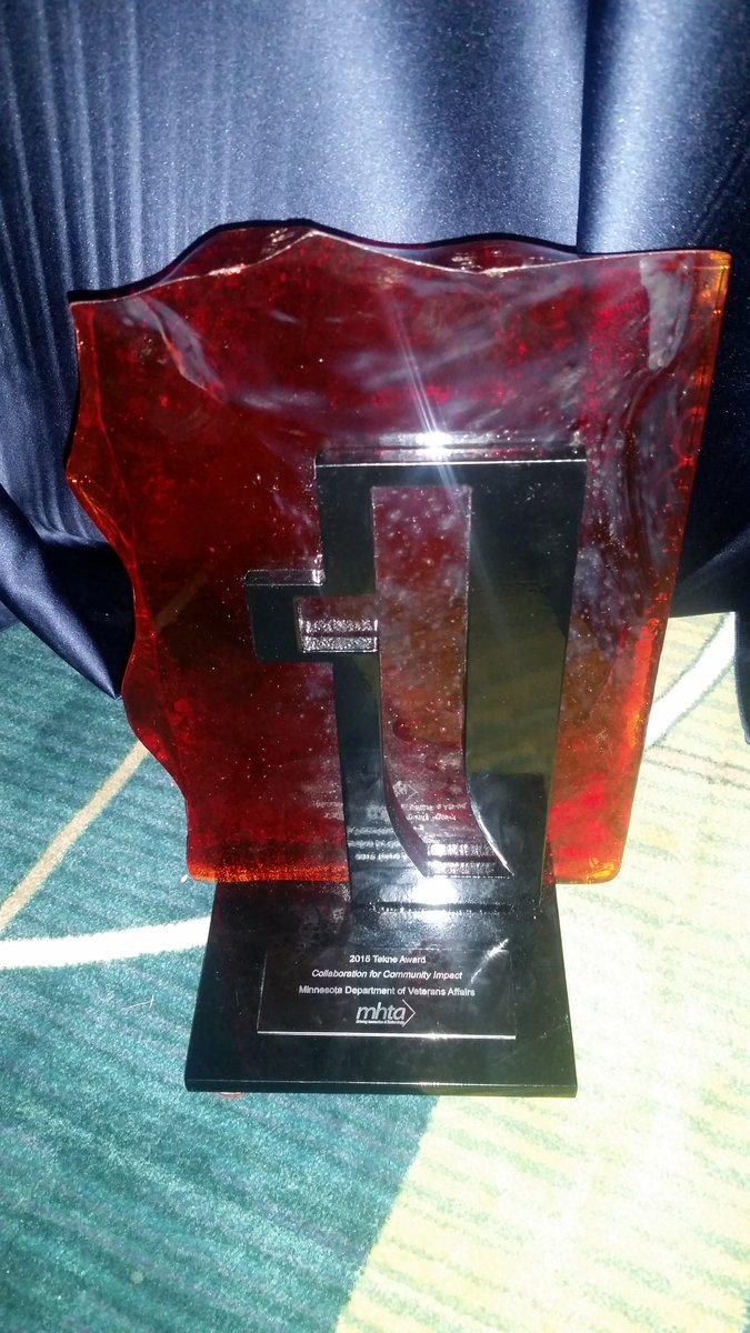 MNovative's tweet photo. Thanks @OpenTwinCities @LA0811 @edemo @the_nerdery @MNIT_Services at #TekneAwards Collaboration and Community Impact https://t.co/0C2IH15nfn