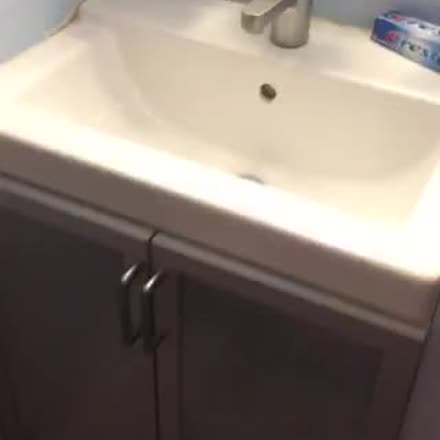 Youslebleu10000's tweet photo. |REPLAY| Cecil hotel/haunted hotel/the water #katch #Periscope https://t.co/o3OqDwhtV0 https://t.co/OdPKxVoO6u
