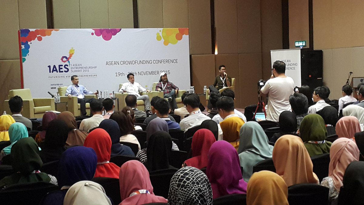 kashminder's tweet photo. ASEAN CROWDFUNDING CONFERENCE #1aes https://t.co/rg01dnRB9i