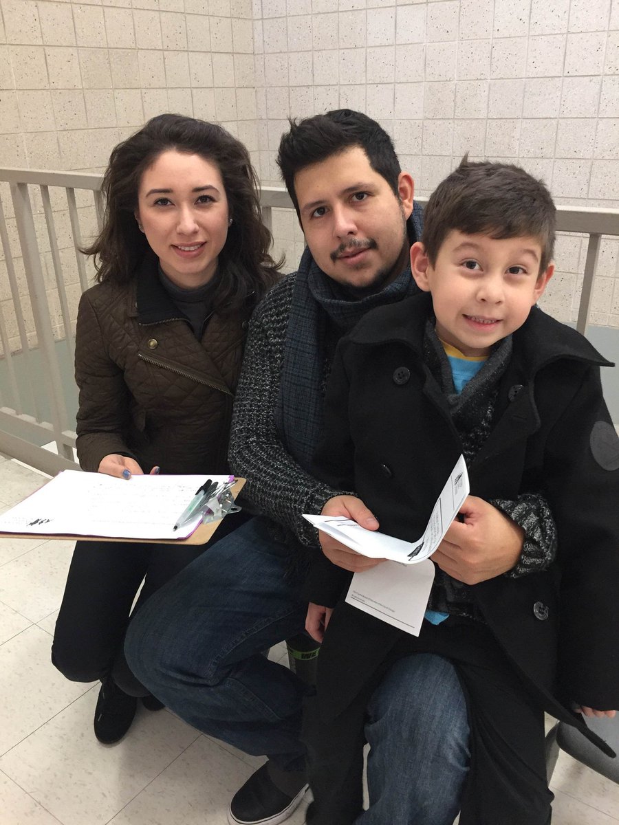 RobertHealyElem's tweet photo. Our Healy parents Taking Action on CPS budget issues. Thanks for all your support! https://t.co/del8vtNZjn