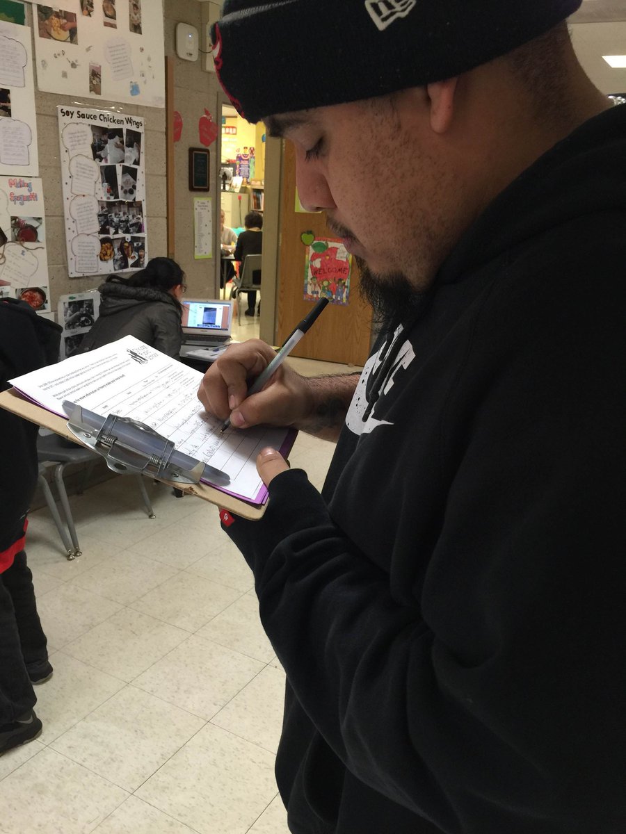 RobertHealyElem's tweet photo. Our Healy parents Taking Action on CPS budget issues. Thanks for all your support! https://t.co/del8vtNZjn