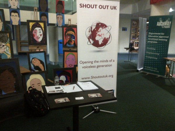 Shoutout_UK's tweet photo. We were at @LambethAcademy talking Political Literacy today! Great event and an amazing school! #Politicsinschool https://t.co/TTfEzMmbB8
