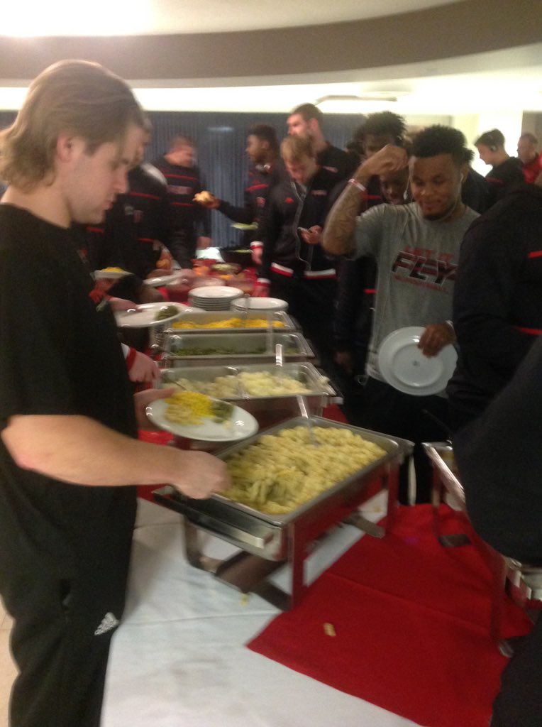 NIU_Football's tweet photo. Pregame meal has begun #BeatWMU #ONEWay #theHardWay https://t.co/6b4WIvKjrW