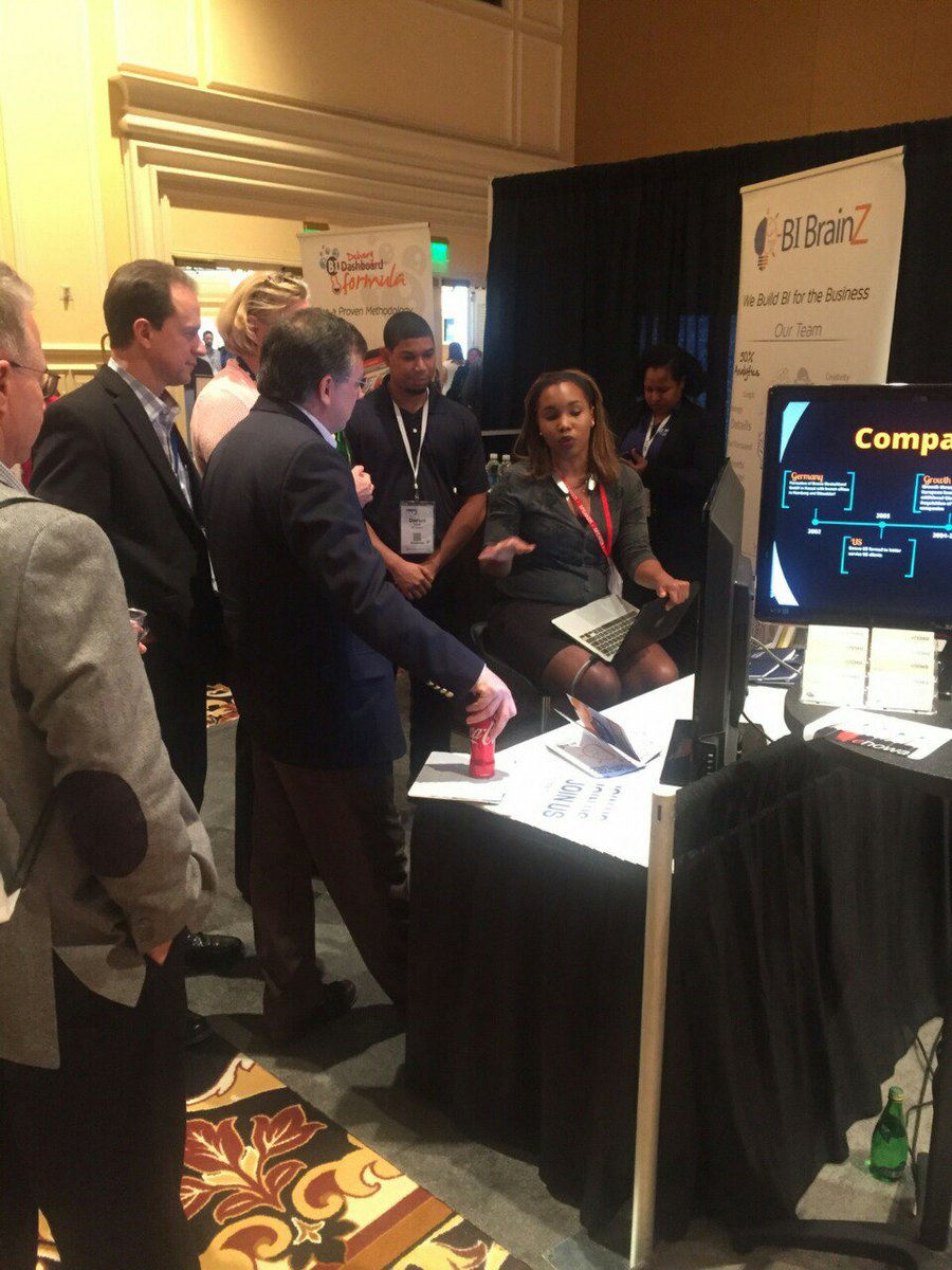 analyticsonfire's tweet photo. @MicoYuk conducting a live #DesignStudio & #Xcelsius demo at booth #300 at #Reporting2015 #dataviz https://t.co/C8MzVG0E4S
