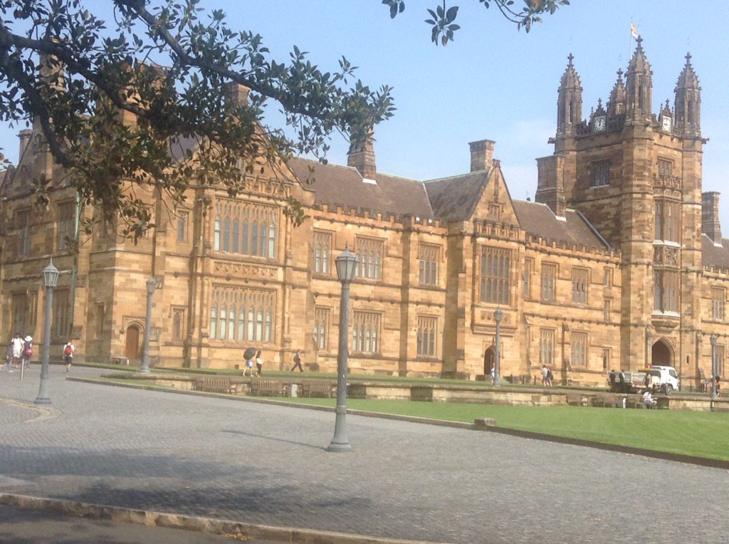 BexleyPSLibrary's tweet image. Ready for another awesome day of learning #nswtlnetwork at #fisherlibrary