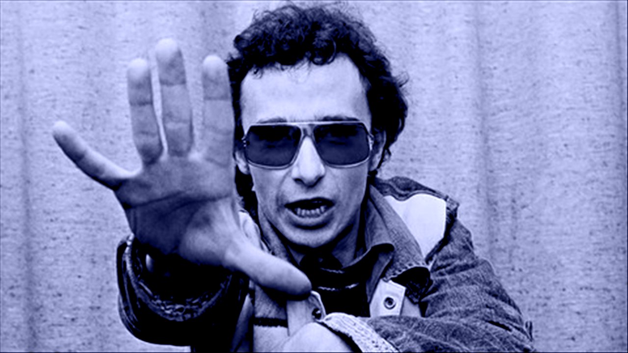 Happy 65th Birthday, Graham Parker! No less than five top videos here... Via 