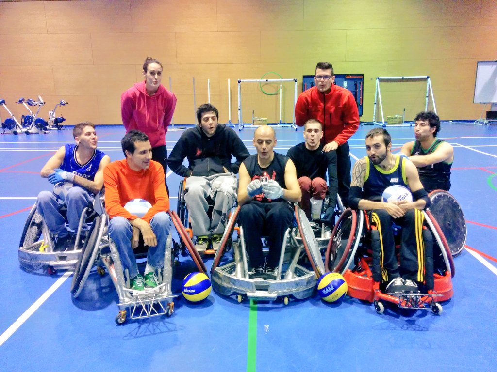 Nosotros somos <a href="/IGuttmann/">INSTITUT GUTTMANN</a> y colaboramos en la campaña #bufaunaespelma en #50anysGuttmann #wheelchairrugby  <a href="/buc1929/">BUC Rugby</a>