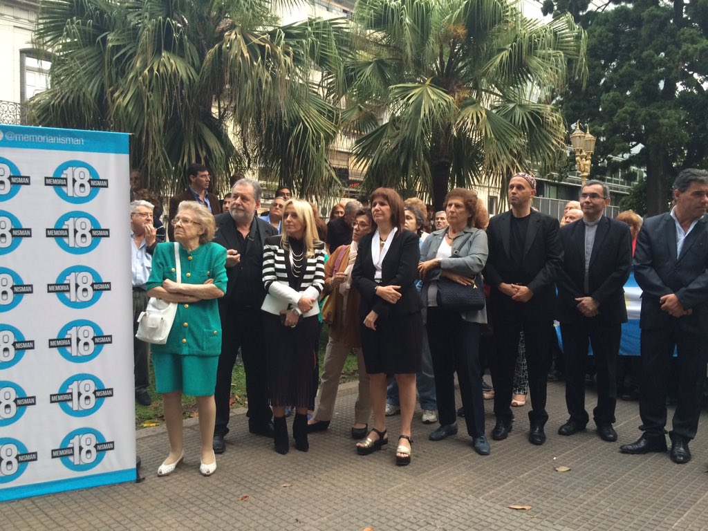 Sergio Bergman (@sergiobergman) on Twitter photo Comenzó el acto de <a href="/MemoriaNisman/">Memoria Nisman 18</a> Comenzó el acto de <a href="/MemoriaNisman/">Memoria Nisman 18</a>
