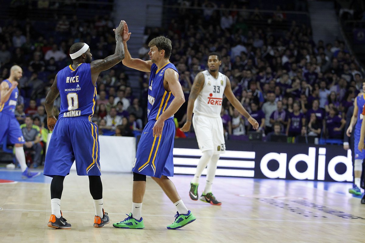 EuroLeague's tweet photo. Some of the best pictures of the game! @RMBaloncesto 82 - 85 @Khimkibasket #RMBKHI https://t.co/nBAIZcPPQt