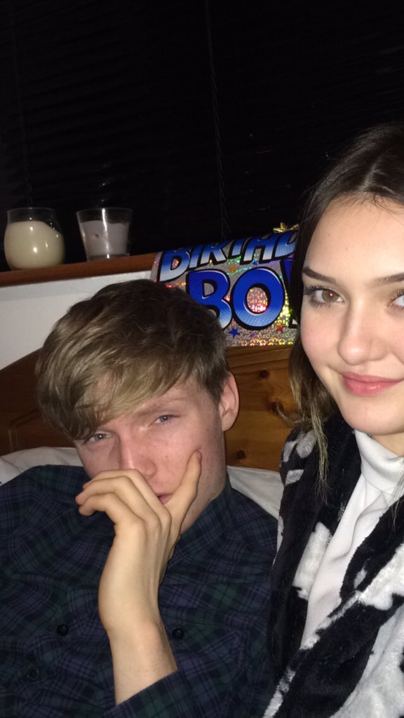 yasmincoops's tweet photo. had an amazing day with my love @Frazer__Thomas ❤️ I adore you https://t.co/DaV7bhlrYQ