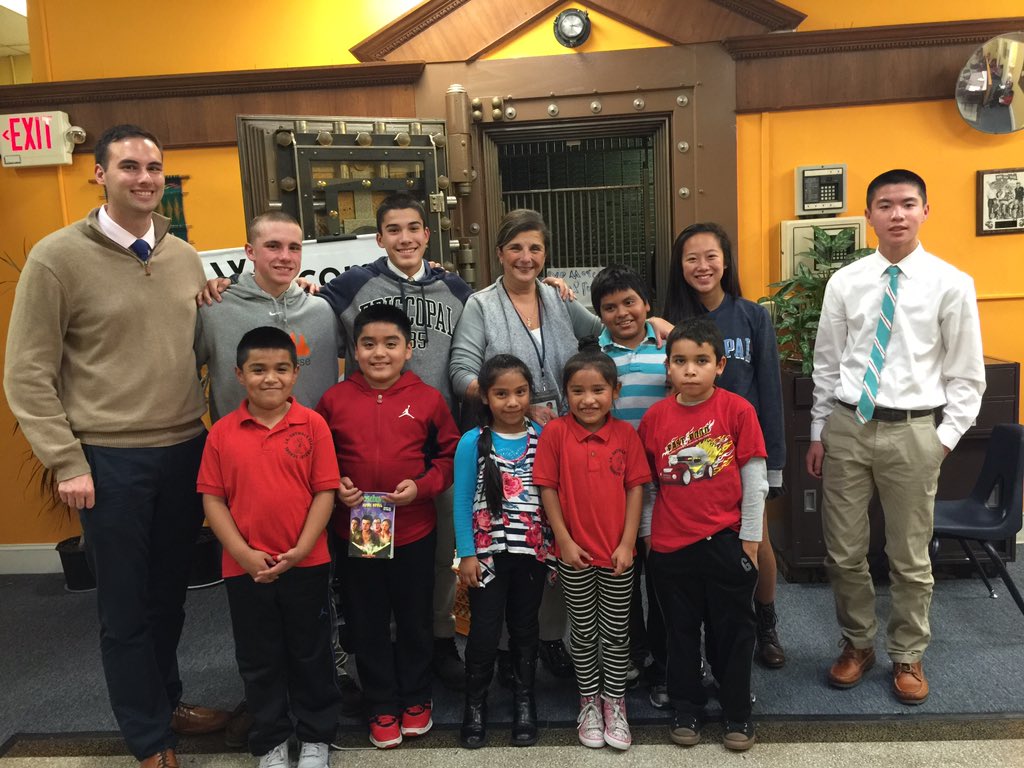 sradeirmengian's tweet photo. At Aclamo doing advisory community service. What a great group in a great place. @Ea1785 https://t.co/nSMWHvUlTG