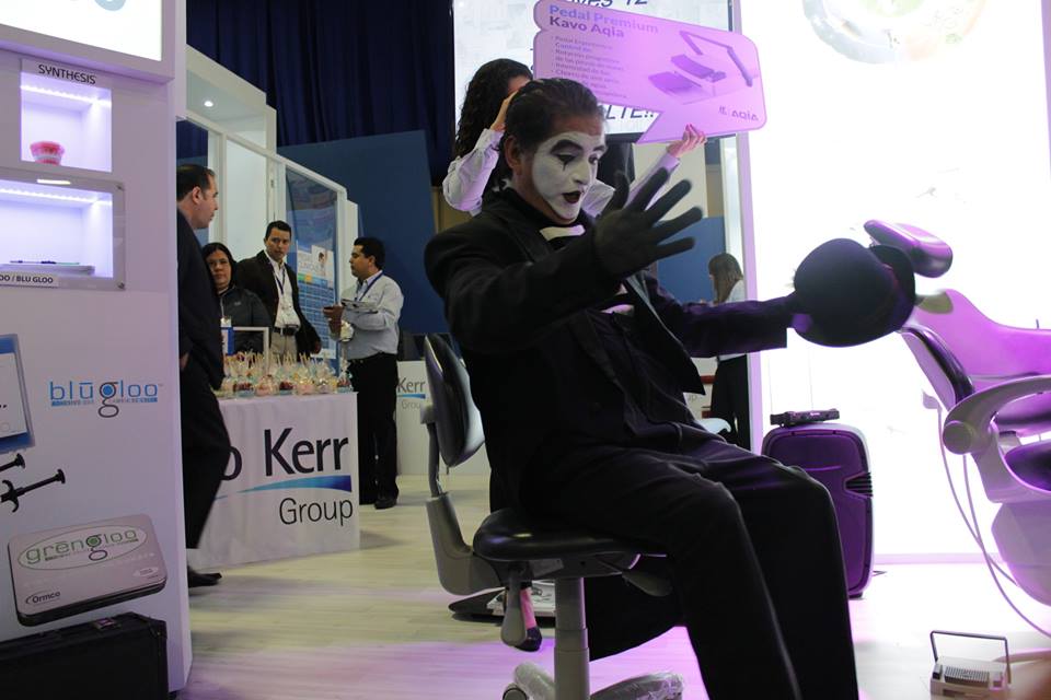 KaVo_mx's tweet photo. Gracias a @amicdentalmx por compartir fotografías de nuestra nueva unidad Aqia #ExpoAMIC #64ExpoAMICDental https://t.co/wuOccUze2w
