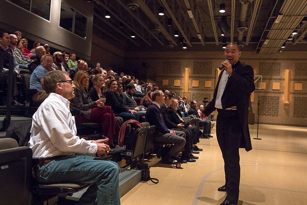 davehultin's tweet photo. Chance photo of @MarkJLindquist #asiansinatra right b4 I went on at @1MillionCupsFar this morning! #1MCFar https://t.co/W4pL9h92eQ
