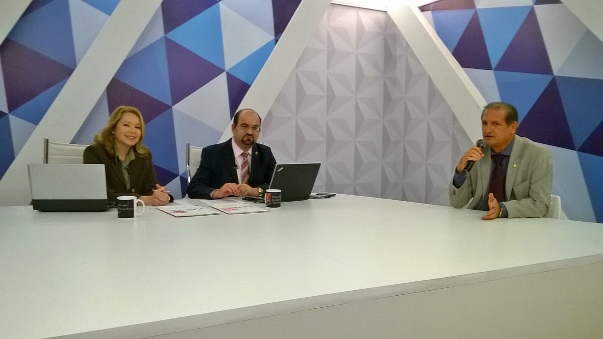 ReporterEletron's tweet image. Deputado Estadual @HervazioBezerra na #TVMaster #Canal20 #NETHD com @GiovanniMeirele e @BethMenezespb @Masterizando